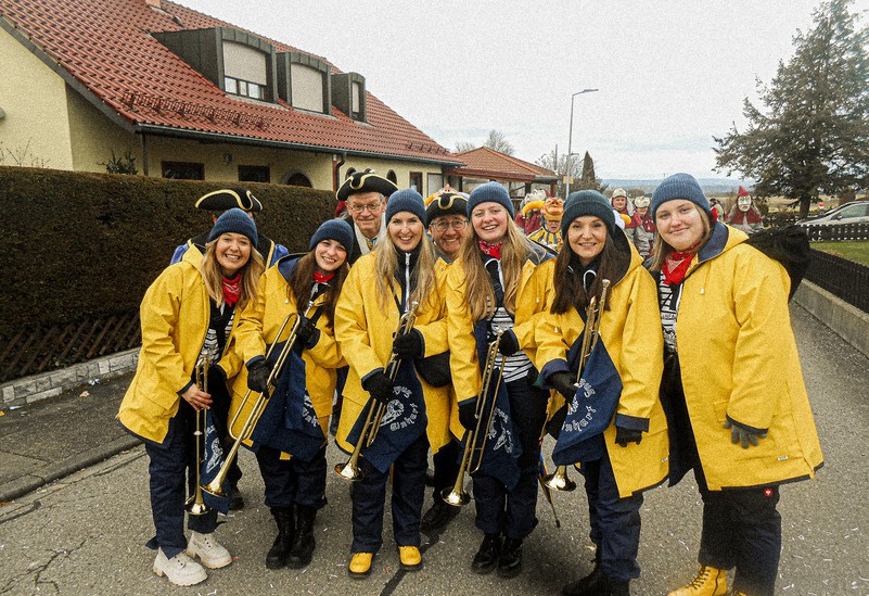 Zweite und Dritte Stimme